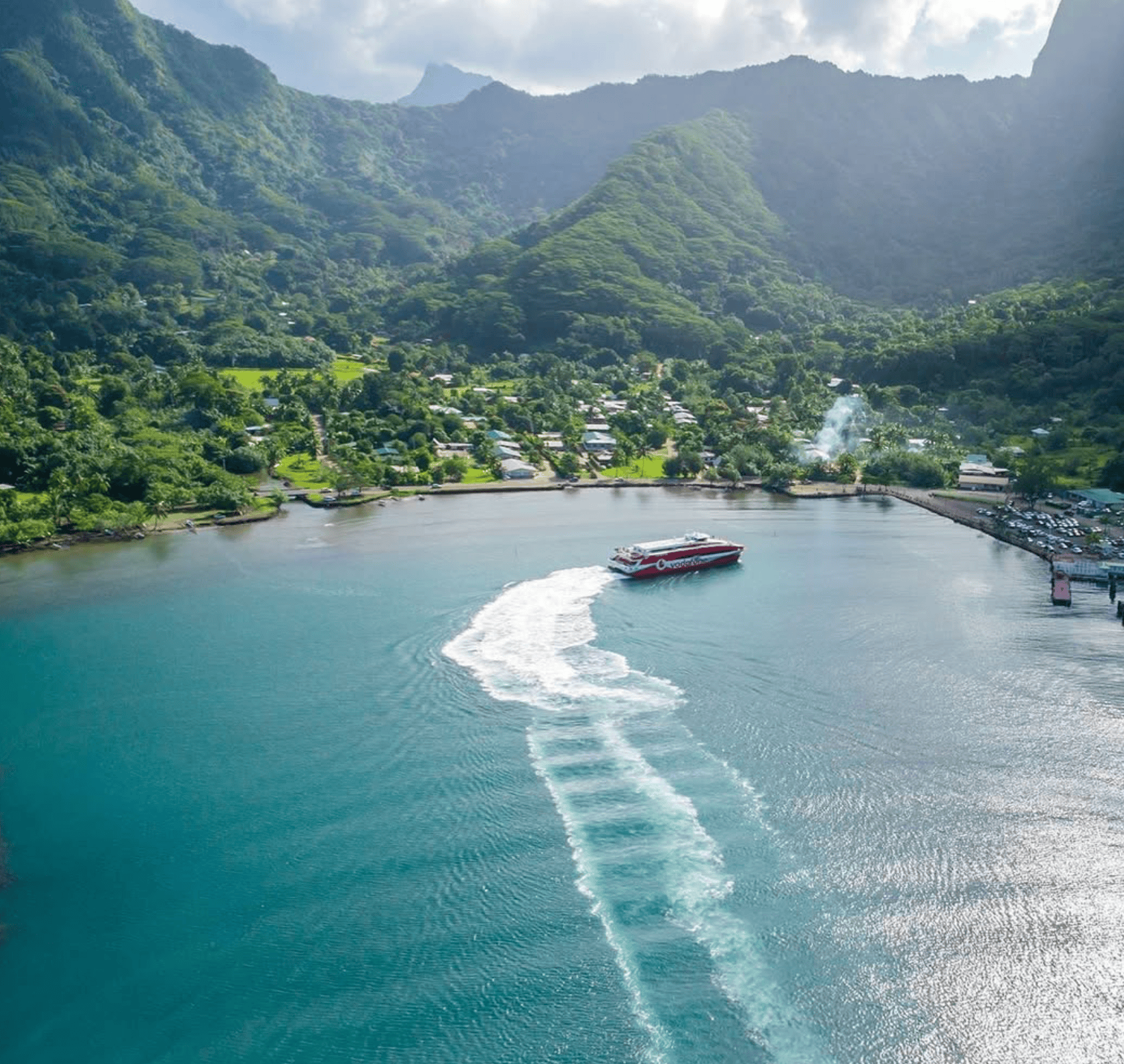 Moorea hiking: Top 10 trails to do when hiking in Moorea! 10 Vaiare