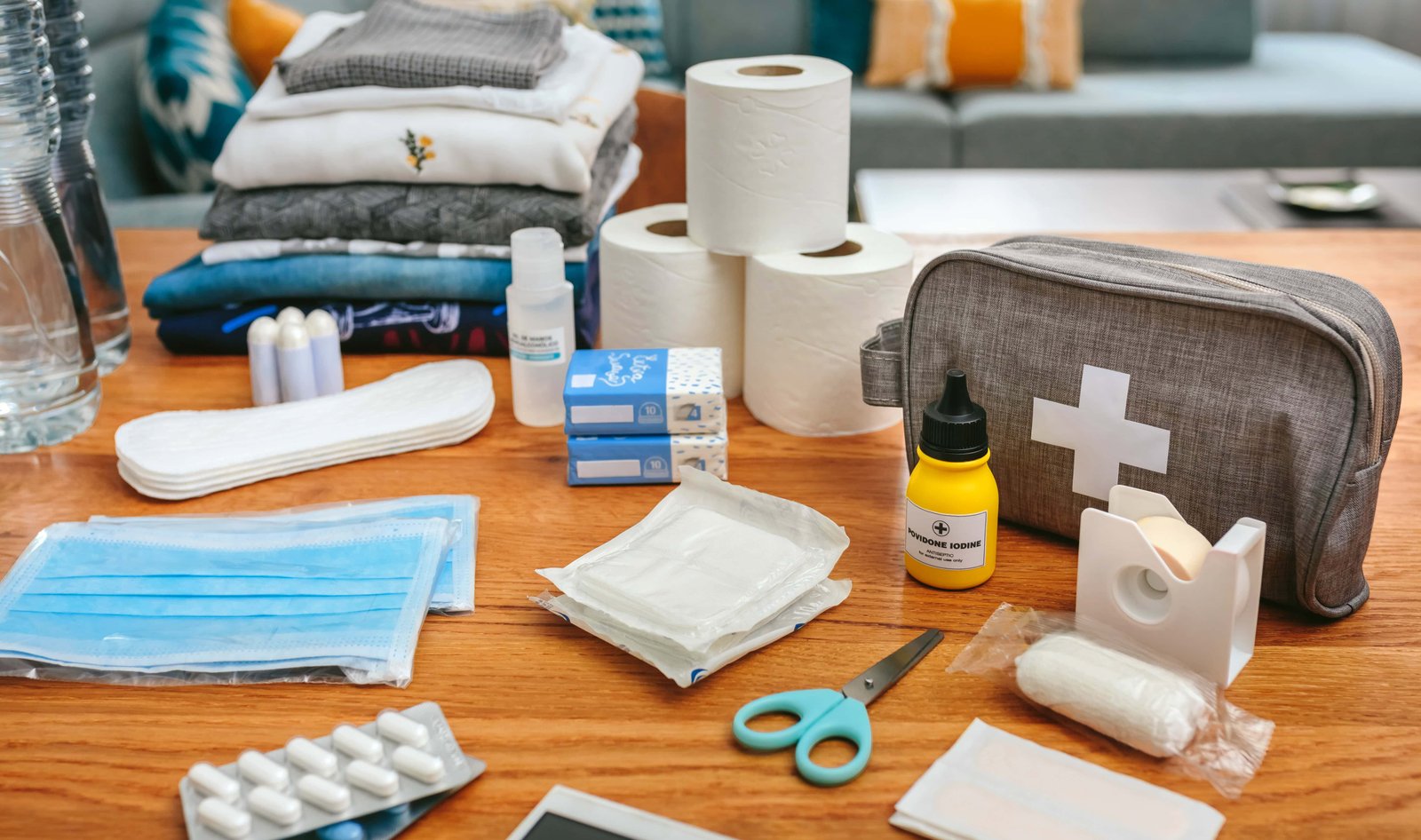 Camping Tips For Beginners in 2026! 11 Emergency backpack equipment with first aid kit