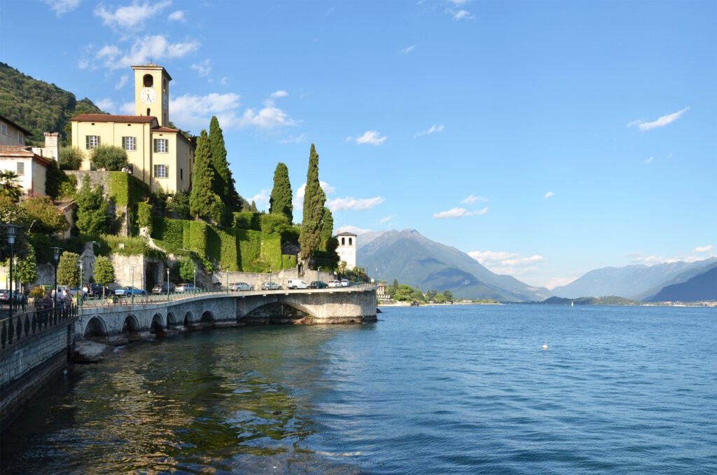 Best Things to Do in Gravedona (Lake Como's Quietest Town) 9 Gravedona town