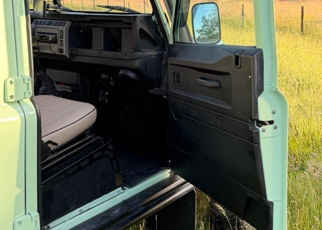 Best Defender interior upgrade: Britpart carpet set (DA4911) reviewed 3 Defender interior upgrade