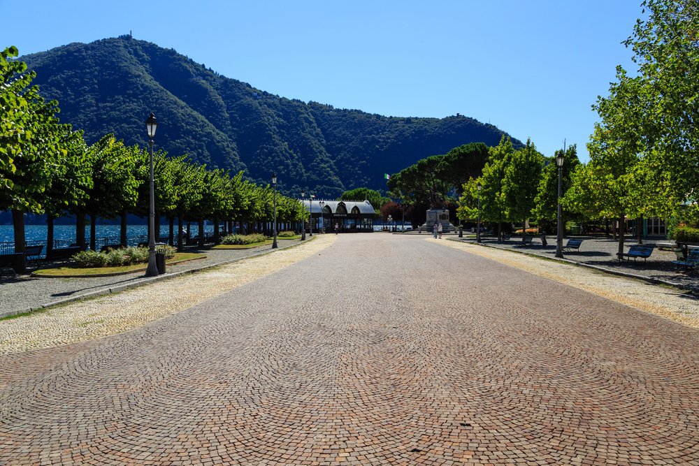 Cernobbio Guide: 8 Best Things To Do In This Small Town 15 road going towards Cernobbio