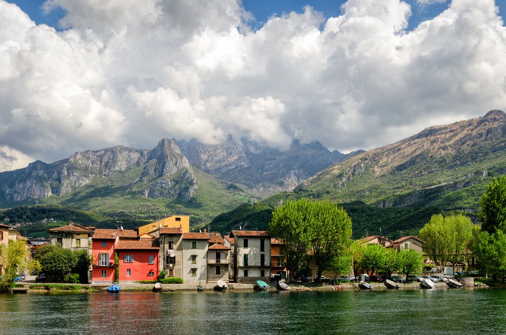 Lecco Guide: What To Do In This Lake Como Hiking Town? 9 Pescarenico