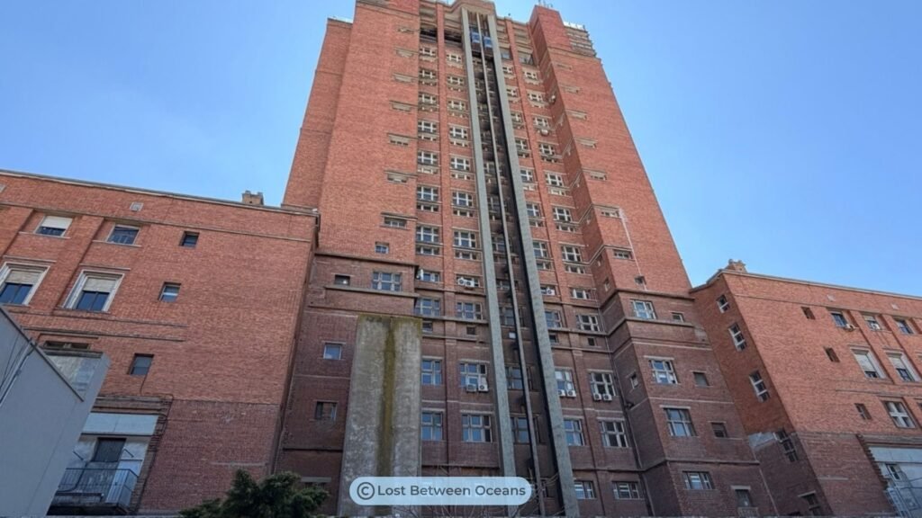 One Day in Montevideo: Our Easy Walking Itinerary (2026) 14 Intendencia building from below